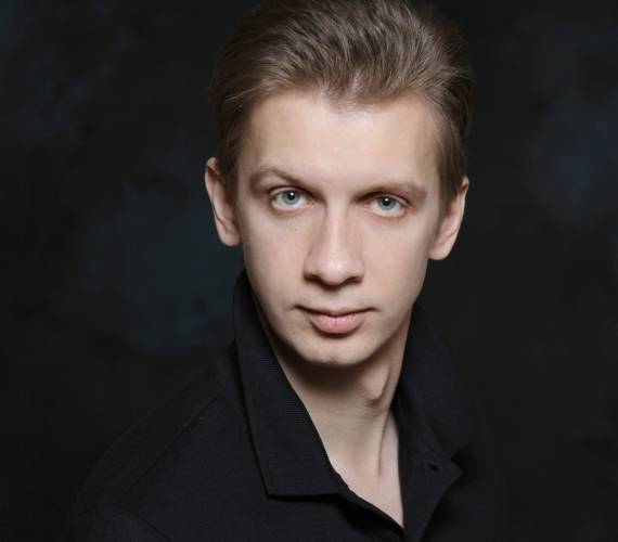 Поздравляем с Днём рождения Филиппа Душина!