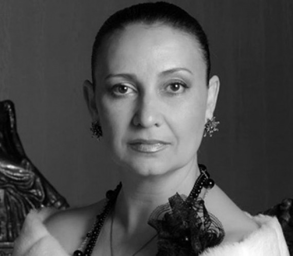 Администрация и творческий коллектив Краснодарского академического театра драмы им.М.Горького поздравляют с юбилеем заслуженную артистку РФ Веру Великанову!
