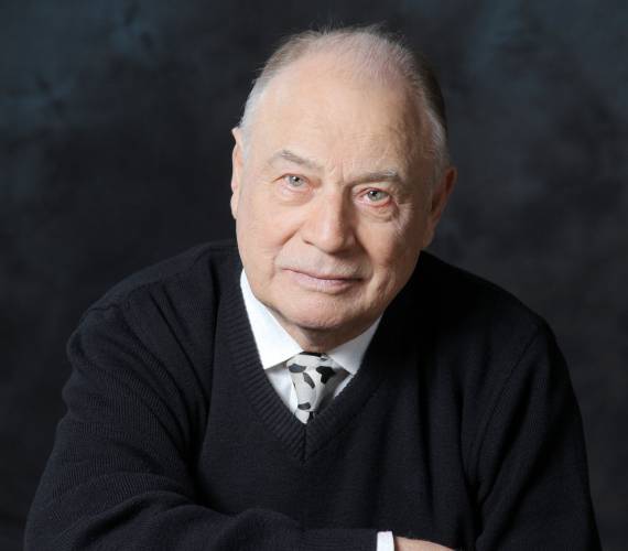 С днём рождения, Станислав Гронский!