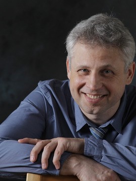 День рождения у заслуженного артиста Кубани Алексея Сухоручко